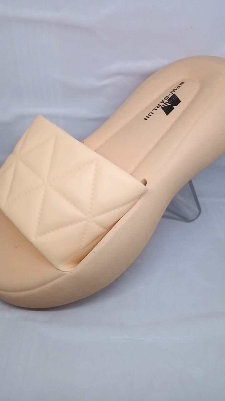 Sandal Wanita Dewasa Terbaru 2024 Karet Empuk Slop Elegan Murah Kondangan Kekinian Korean Style