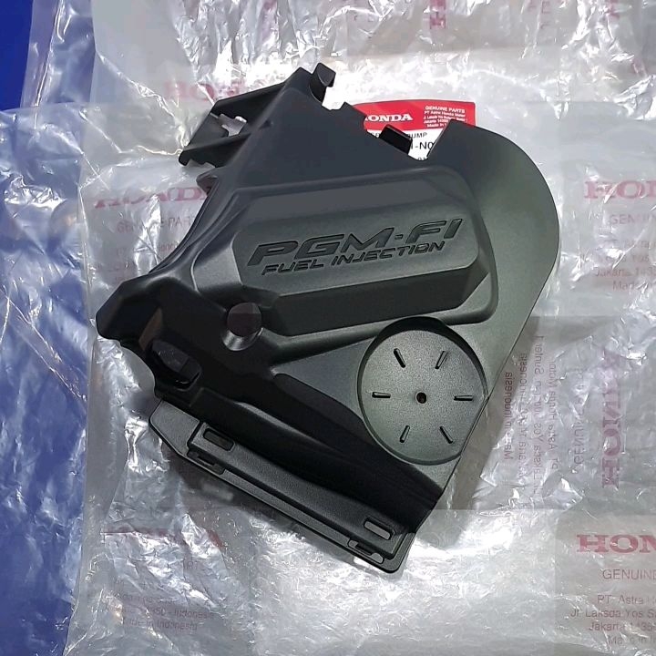 Cover Tutup Tangki Bensin & Fuel Pump Blade 125 FI K47