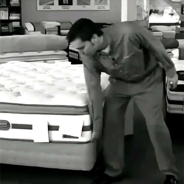 ALAT PENGANGKAT KASUR ERGONOMIS SPRINGBED MATRAS TEMPAT TIDUR GANTI SPREI BED COVER