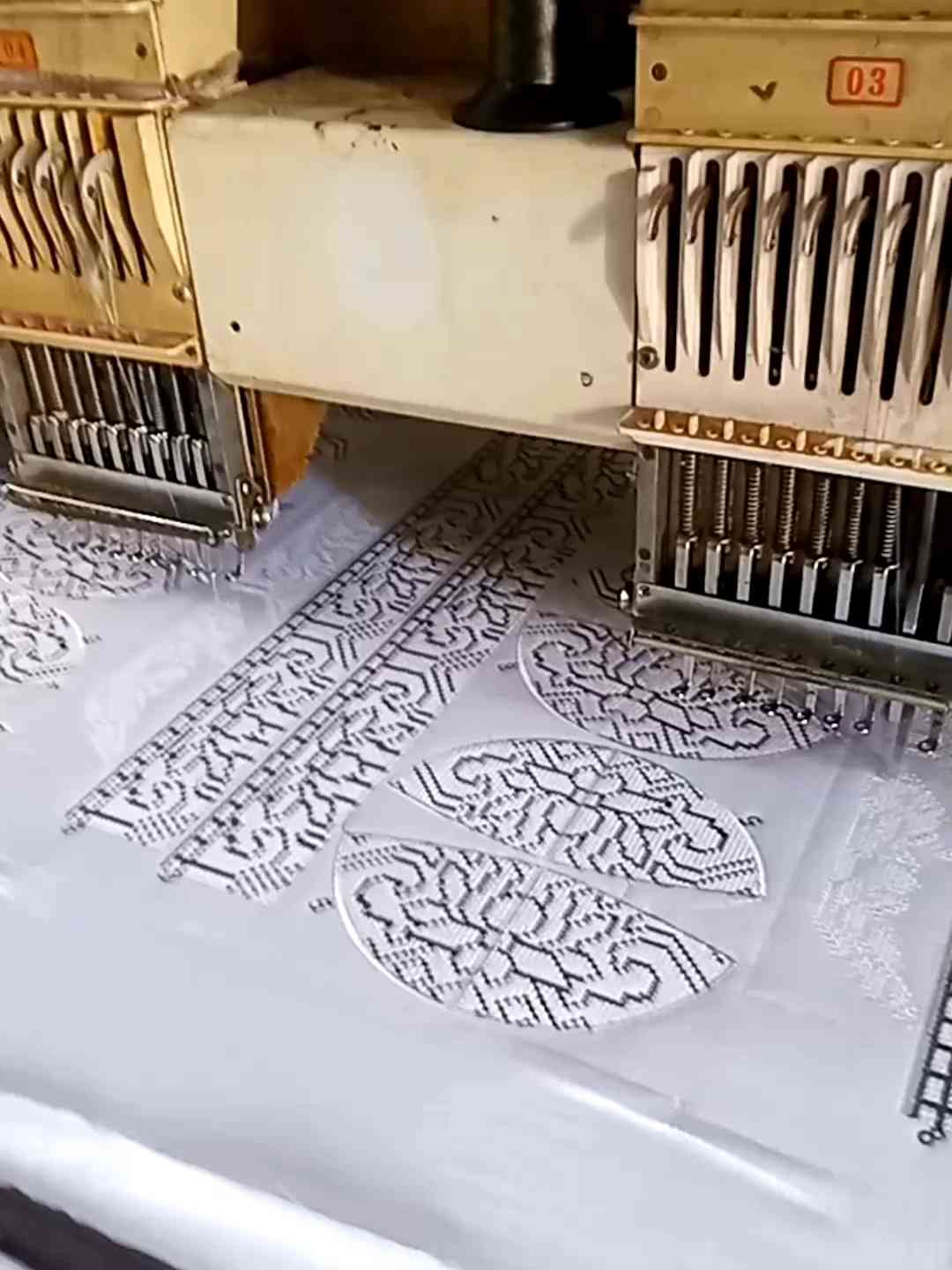 Peci Kopyah Pakistan Super Bordir Hitam Dewasa