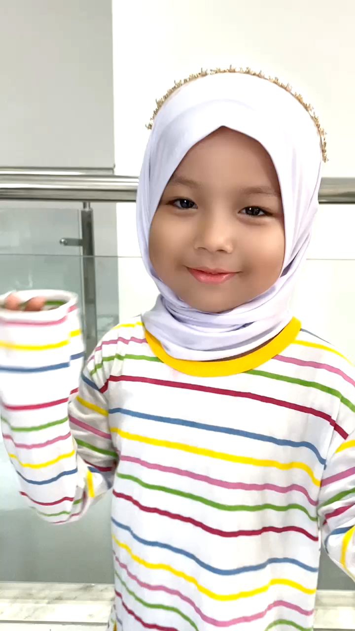 Setelan Anak Perempuan Glamoas GL Oneset Tunik Legging 4-12th