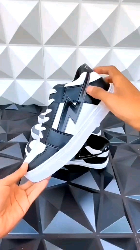 Sepatu sneakers pria fashion model terlaris sepatu wanita sneakers santai