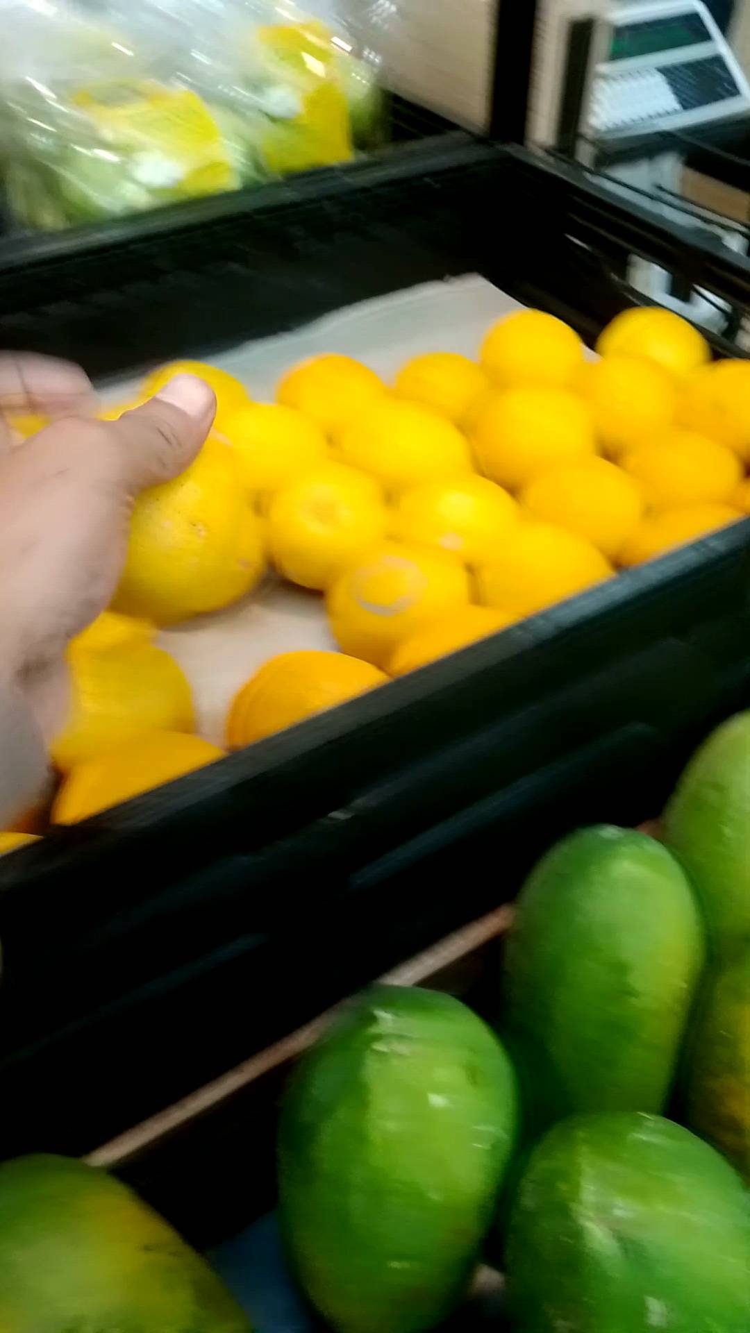 Lemon California hijau Fresh 1 Kg / 1000 gram Isi 4-6 super jumbo | Cocok Untuk Infused Water