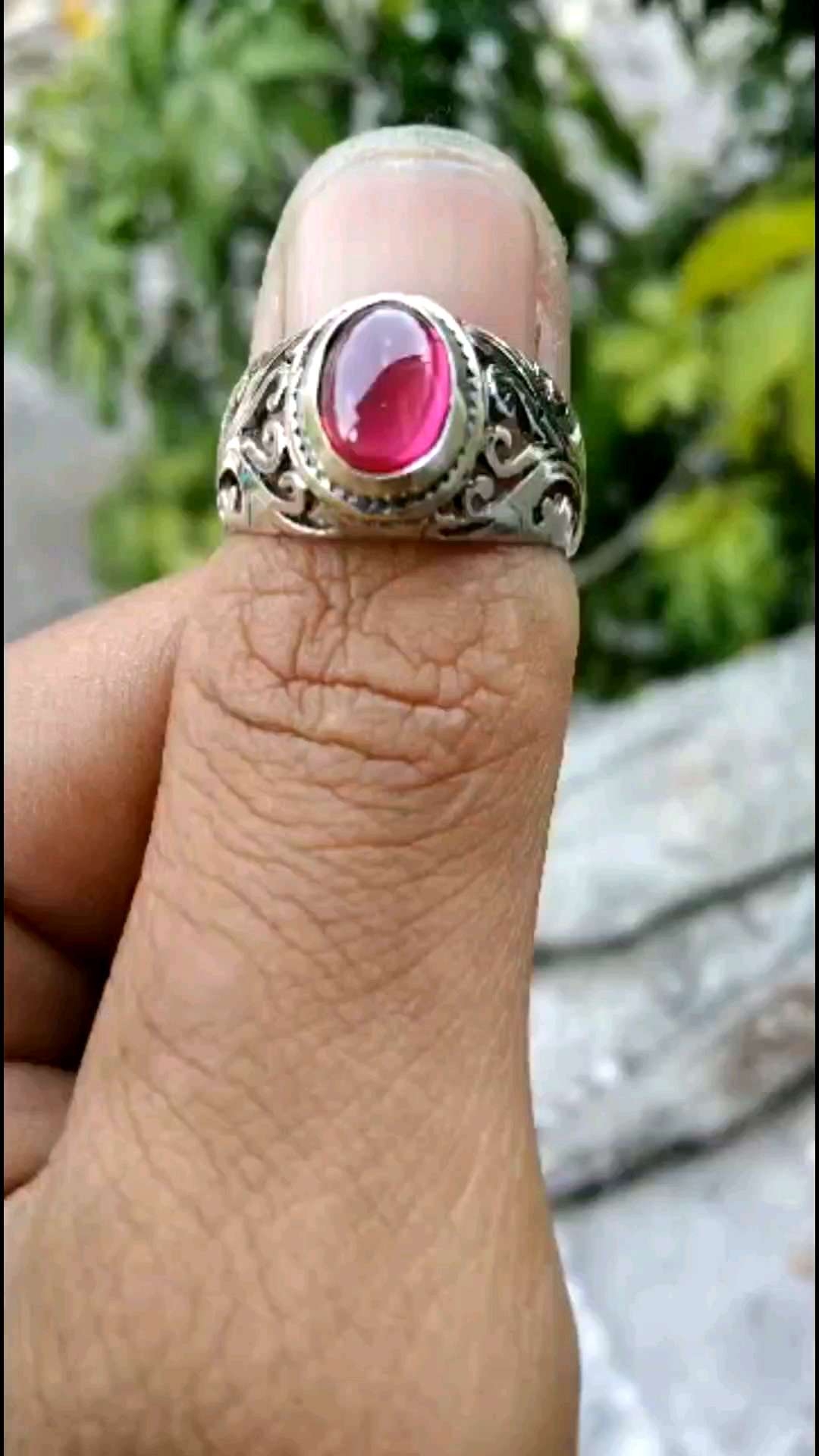 Cincin batu merah Siam Bangkok 8x6 ml Cincin permata