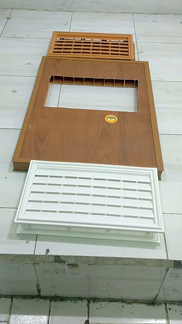 Jalusi Pintu Kamar Mandi Modern & Praktis