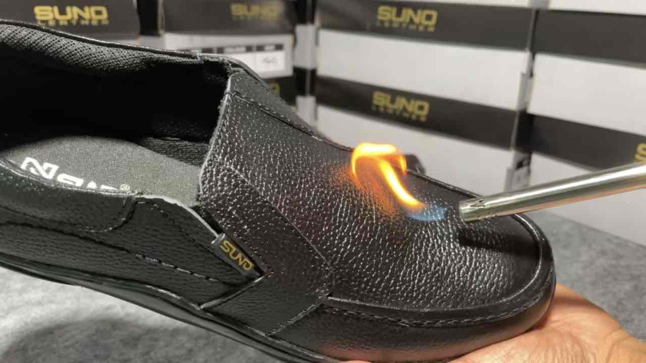 Sepatu pria slip on kulit sapi model kekinian