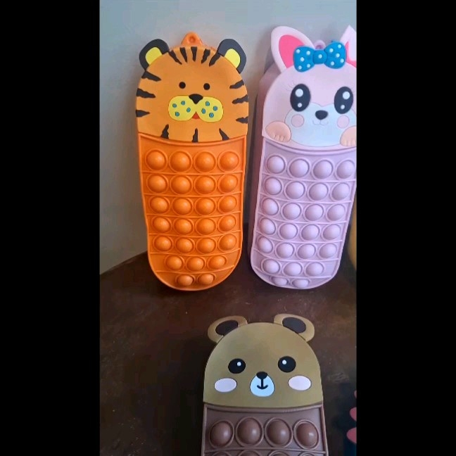 Tempat Pensil Kotak Pensil Lucu Pencil Case Mainan Anak Pop It