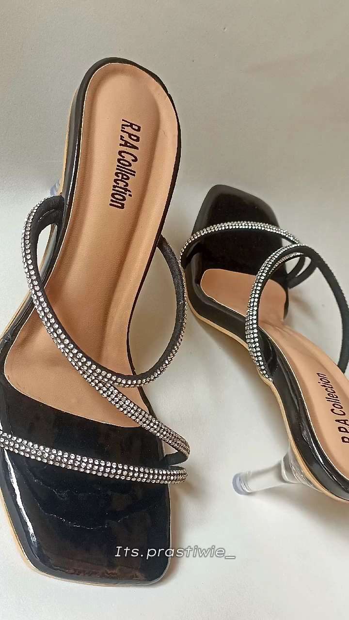 Sendal Sepatu Wanita Hak Kaca Runcing High Heels Model Flatshoes Tali Silang Aksesoris Melingkar