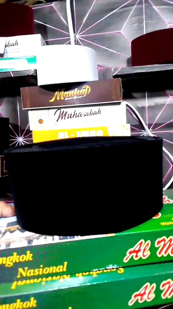 Pecic Songkok Kualitas Medium Model AC: Bahan Halus & Nyaman Dipakai