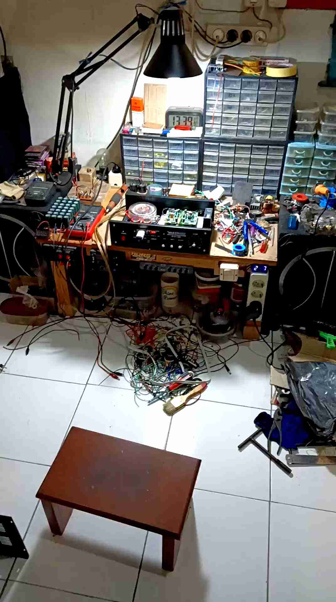 POWER AMPLIFIER STEREO 5 A 300 WATT