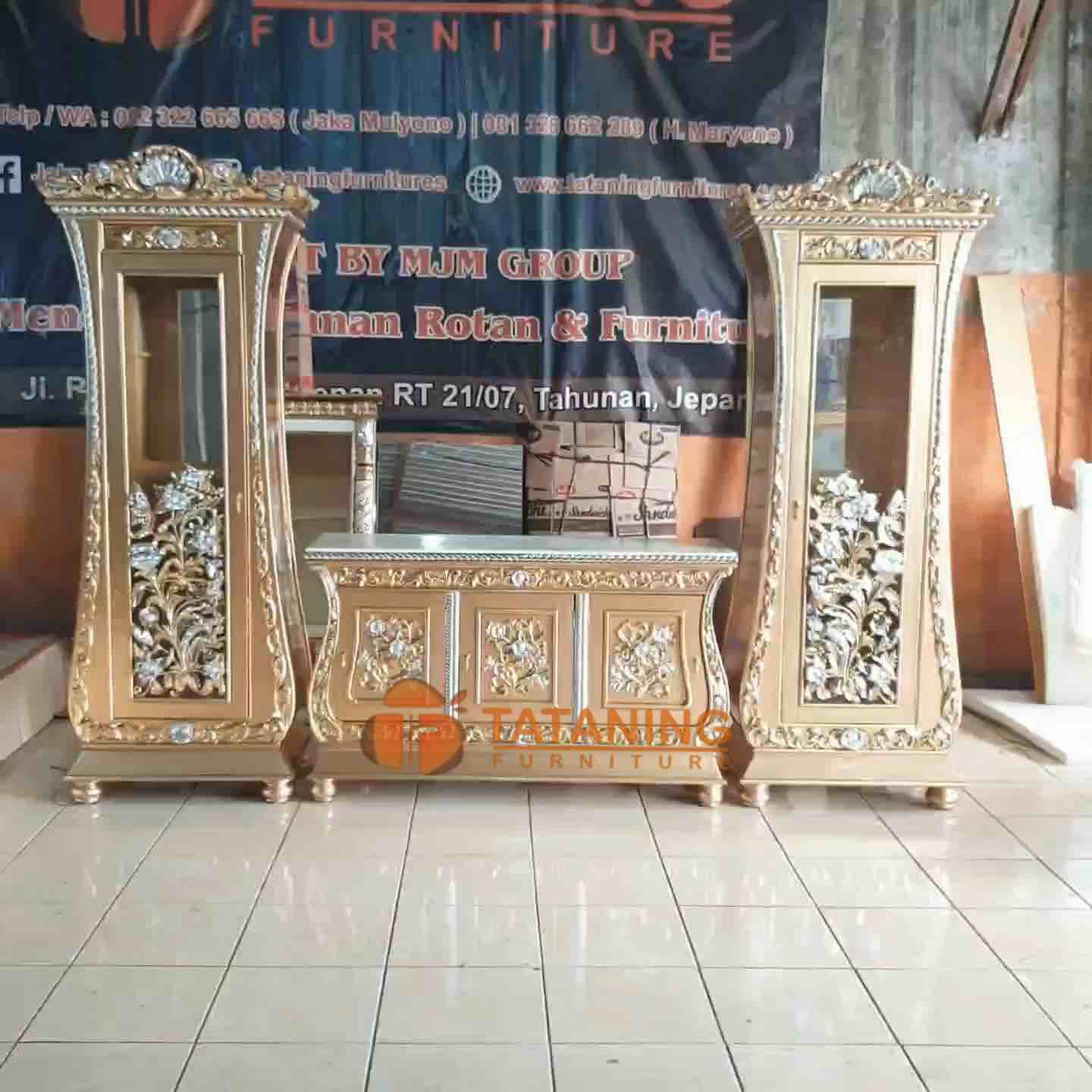 TV CABINET BIOLA KAYU JATI FINISHING MEWAH ALMARI HIAS KACA LEMARI CANTIK BUFFET KABINET DEKORASI RUANG INTERIOR MURAH TATANING FURNITURES JEPARA