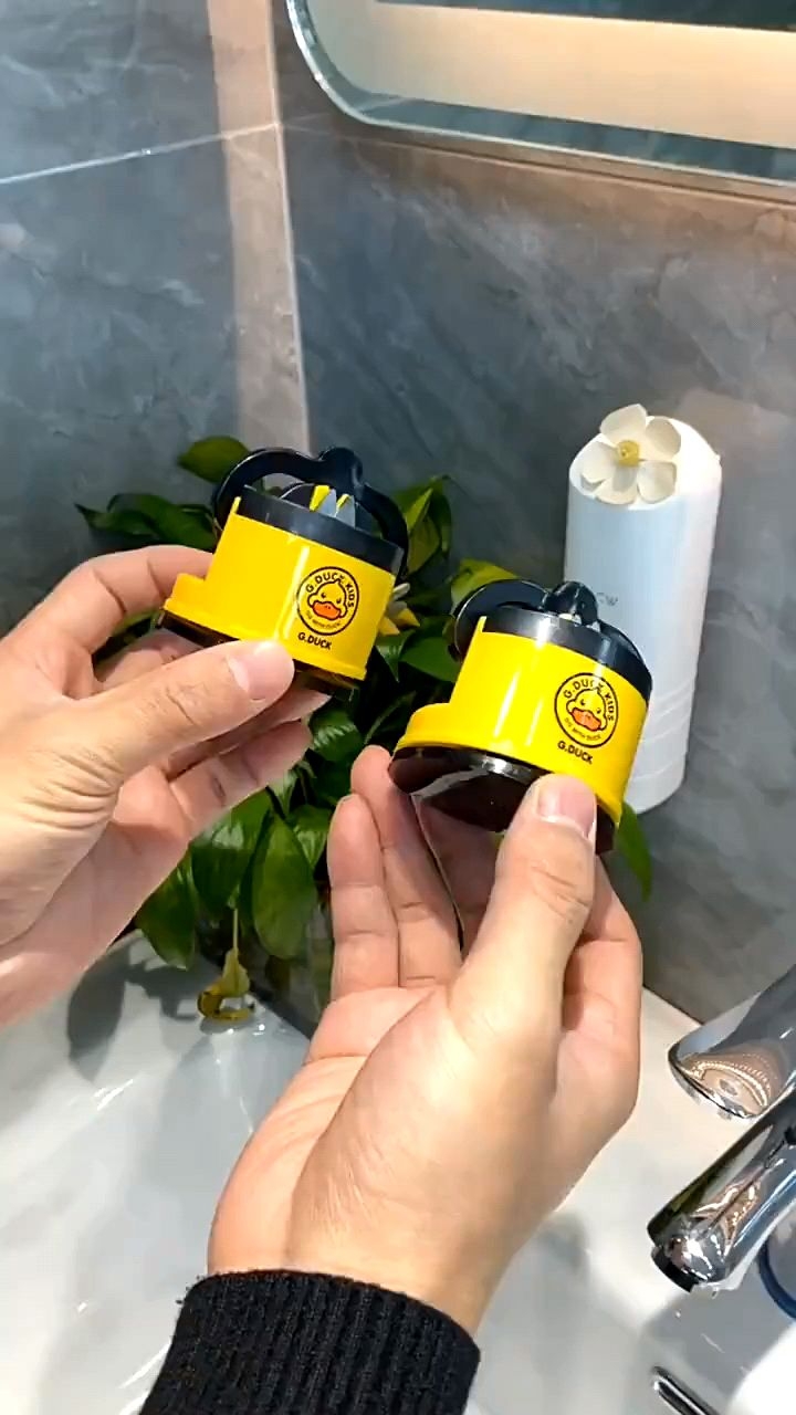 Alat Pengasah Pisau Gunting Kuning Duck Dengan Suction Pad Koop Serbaguna