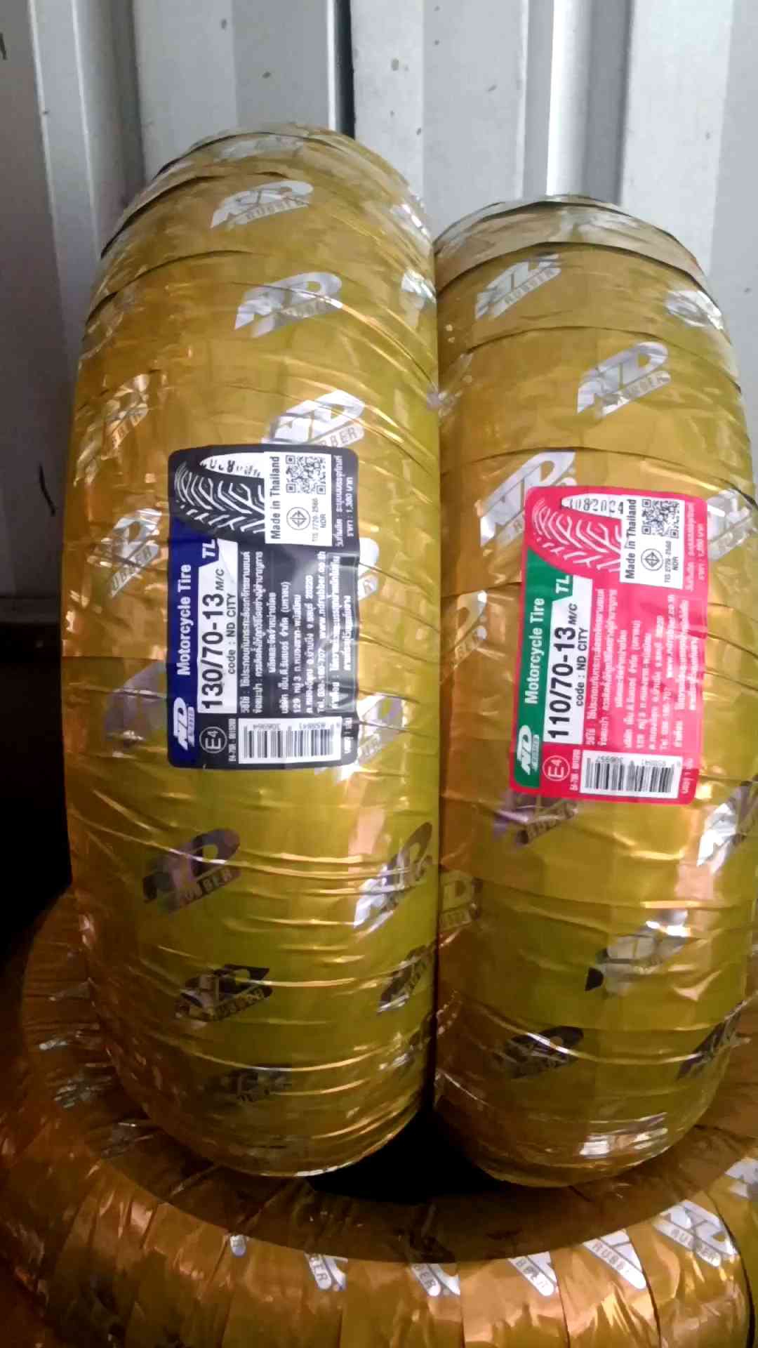 ยางนอก (ชุดหน้าหลัง - 1คู่) ND RUBBER ชนิดไม่ใช้ยางใน YAMAHA NMAX ขนาดยาง 110/70-13  130/70-13