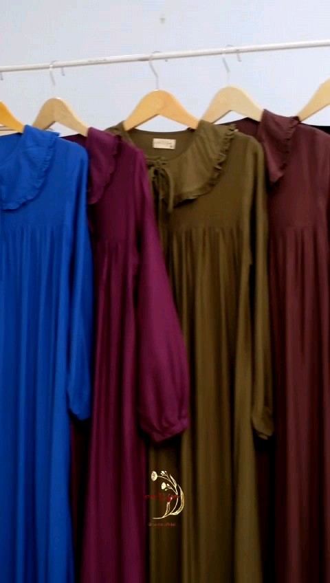 Gamis Carisa Premium: Bahan Katun Alami & Desain Elegan