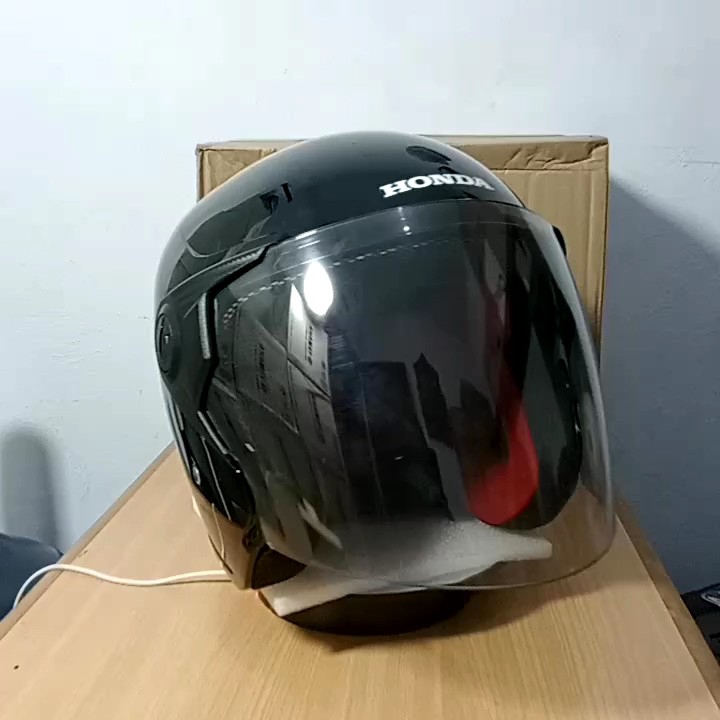 helm standar Honda Vario 160 original