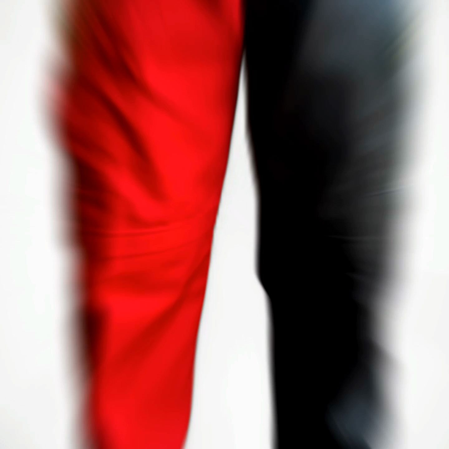 CELANA ALPIN/CARGO MERAH HITAM PANJANG CELANA PUNK size : 27-32