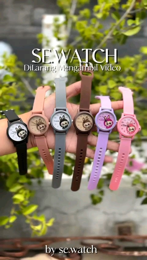 Terbaru...jam tangan anak wanita pria karakter labubu Bahan rubber Analog