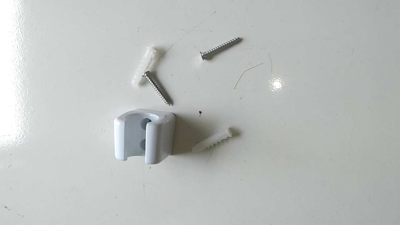 Dudukan jet shower toilet/holder hand shower PVC/ gantungan bracket shower putih/cantolan shower mandi pvc