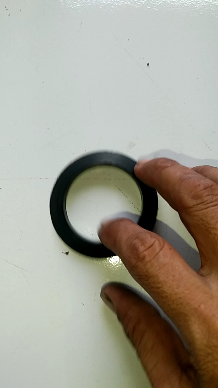 Karet sil bawah tiang tengah pompa kloset duduk/ karet pinggul kloset duduk