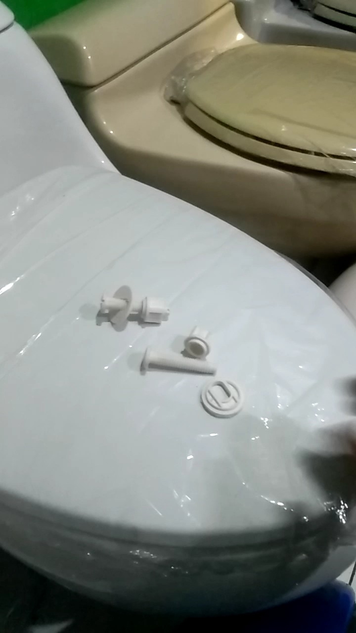 Baut Tutup Closet Toto & Baut Cover Universal