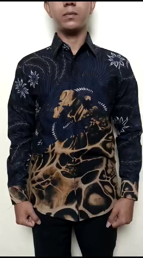 Batik Sang Bintang. Batik Pria Lengan Panjang. Mewah Full Furing Slimfit Motif Burung Hong Biru
