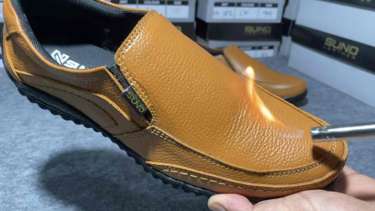 SUNO LEATHER -Sepatu kulit cowok Slip On keren hitam Shoes