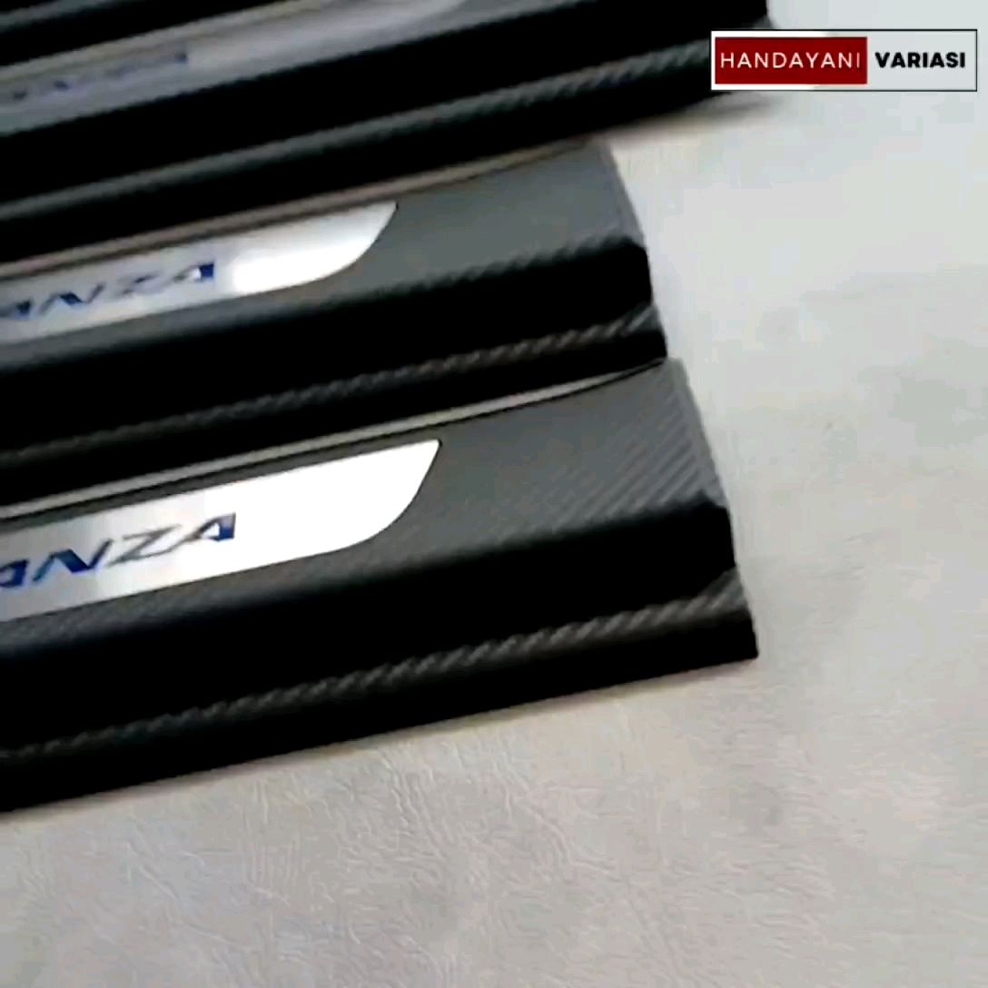 Sillplate Pijakan Samping Mobil Toyota Avanza 2022 2024 Scuff Plate Samping