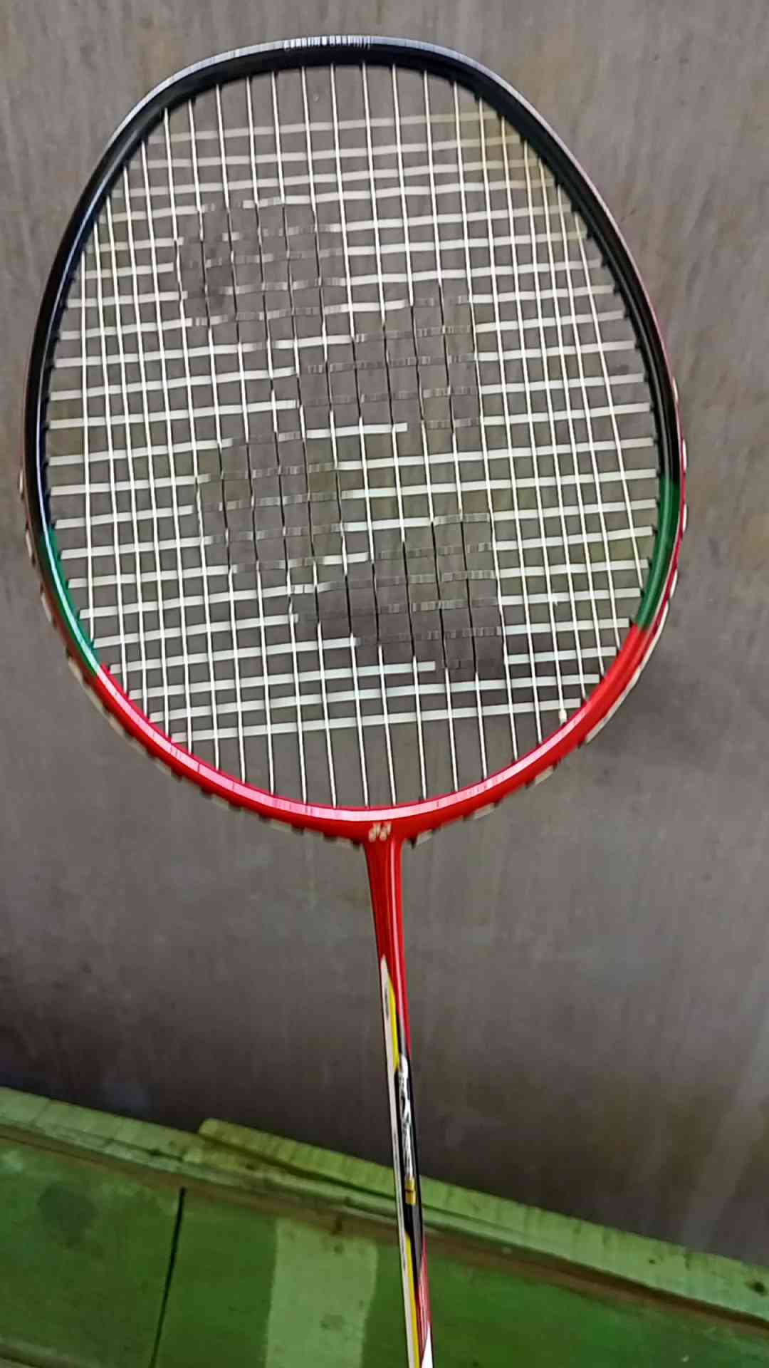 Raket badminton Yonex arcsaber 11 merah