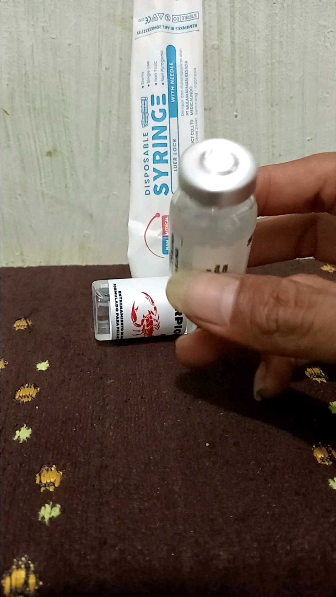 Doping Ayam petarung taji Import aduan menjadi GANAS