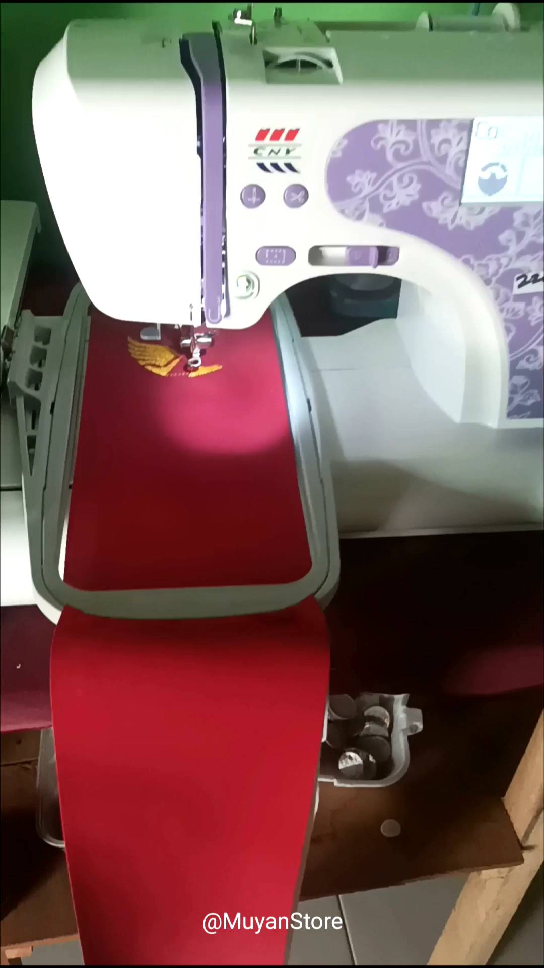 Selempang Wisuda Leher/Kalung Beludru Bordir Logo & Non Logo & List Pita Murah&Langsung Kirim