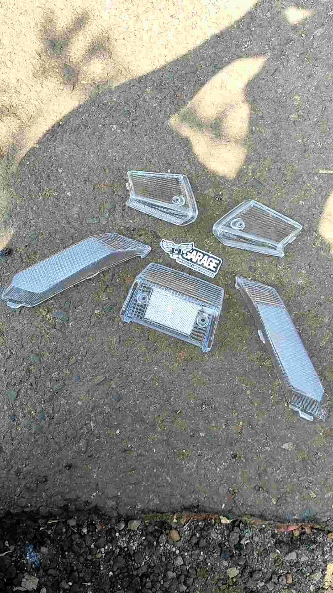 Mika Sein Depan Crystal Putih Rinting Sein Depan Suzuki Cristal RC 110 Bening Set kanan kiri