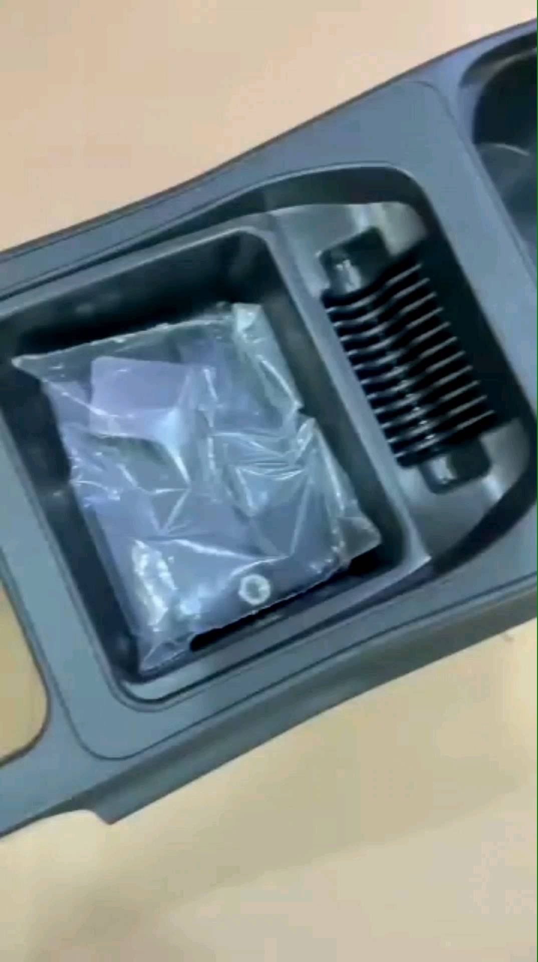 Console Box Organizer Calya Sigra 2016 2021 2023 2024 2025 2026 Consule Hitam