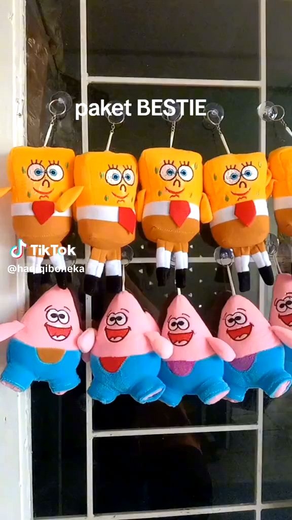 paket set bestiee Boneka Hiasan kaca mobil karakter spongbob dan petrick