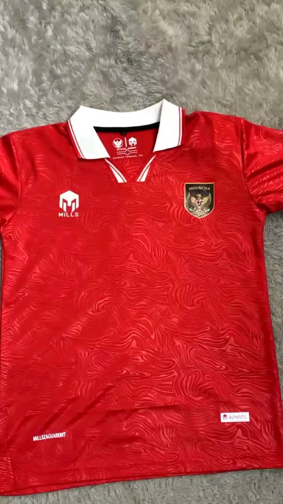 jersey timnas indonesia MILLS warna merah logo timbul kualitas GO // jersey timnas indonesia MILLS warna merah // jersey MILLS timnas indonesia warna merah // jersey sepakbola