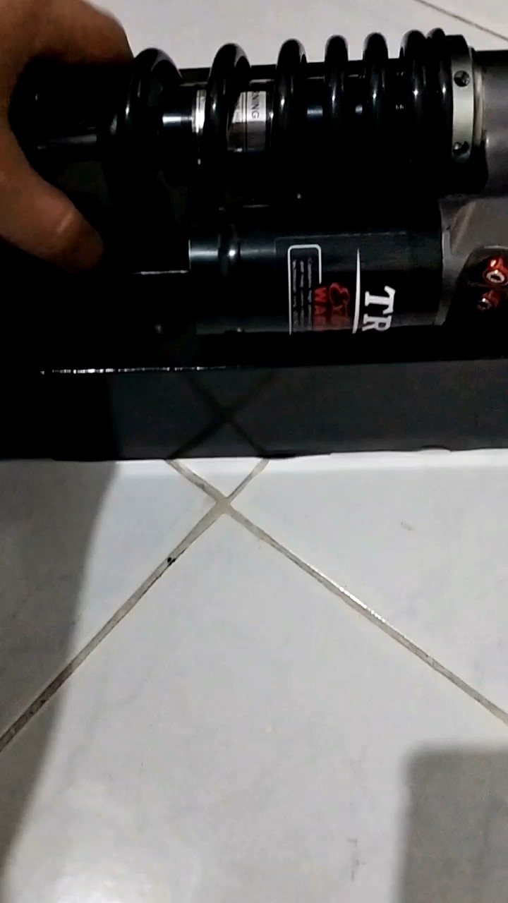 Baru shockbreaker tabung atas TR7 matic 310&330mm ktc Vario Lexy Mio beat Fino Scoopy Genio dll