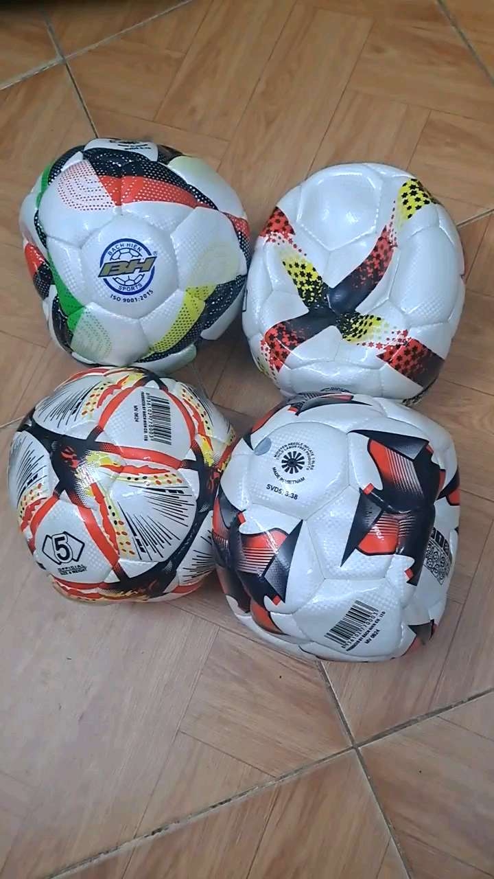 Bóng Đá Số 5 Da SVD5 Hàng Chính Hãng Dành cho sân cỏ tự nhiên và sân cỏ nhân tạo