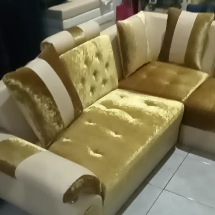 Desain Sofa Sudut GGS: Kualitas Sofa Berkualitas & Ukuran Fleksibel