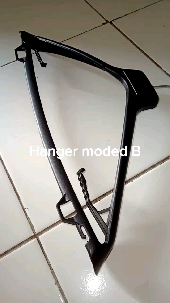 Hua Cj / Hanger Jas / Hanger Kecil dan hanger besar / gantungan / hanger