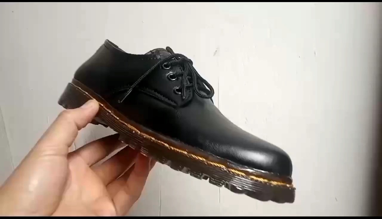 SEPATU DOKMART LAKI LAKI SOL KACA