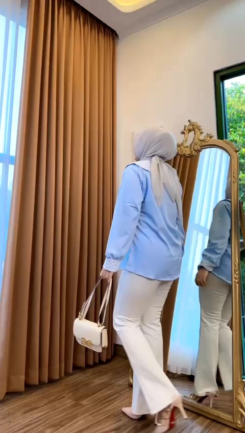 Kemeja Amora atasan wanita polos kerah Korean kombinasi brukat remaja Dewasa