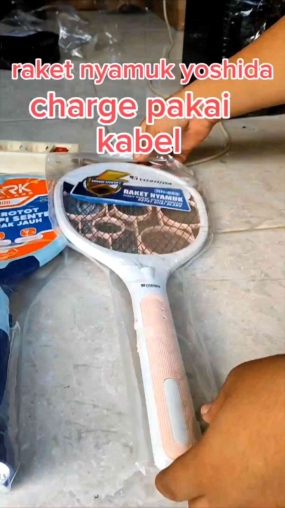 RAKET NYAMUK CHARGE 888 YOSHIDA