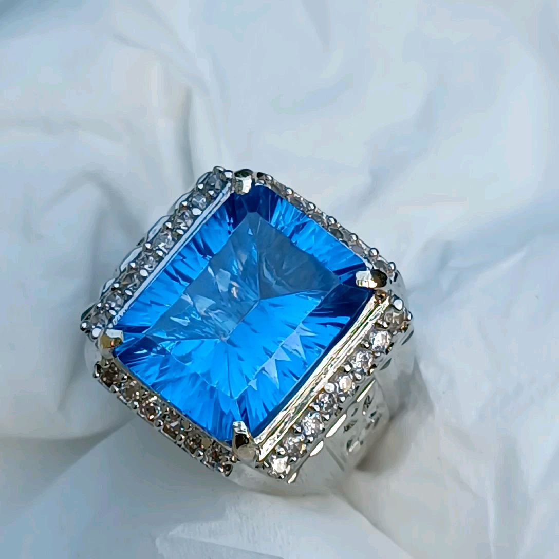 CINCIN BATU BLUE TOPAS SWISS FULL CUTTING HIGH QUALITY