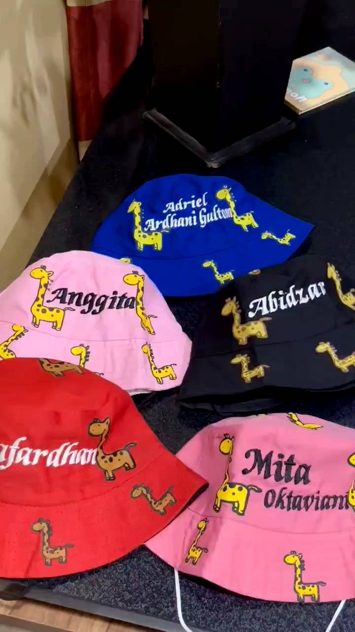 Topi Bucket Anak Tali Sablin Jerapah usia 1-10 Tahun  Gratis nama