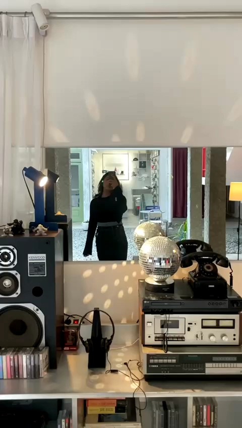 Rok Jeans Wanita: Desain & Bahan Berkualitas