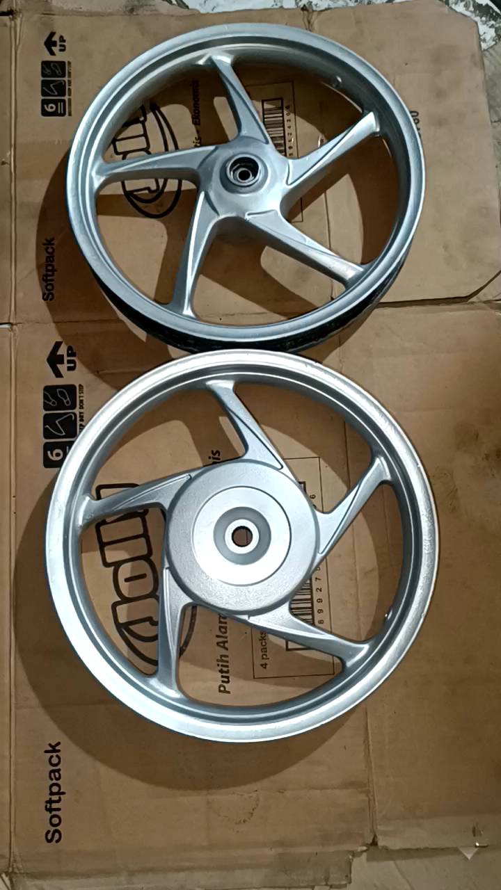Velg Depan Belakang Honda Beat/Scoopy/Spacy/Vario Original Copotan