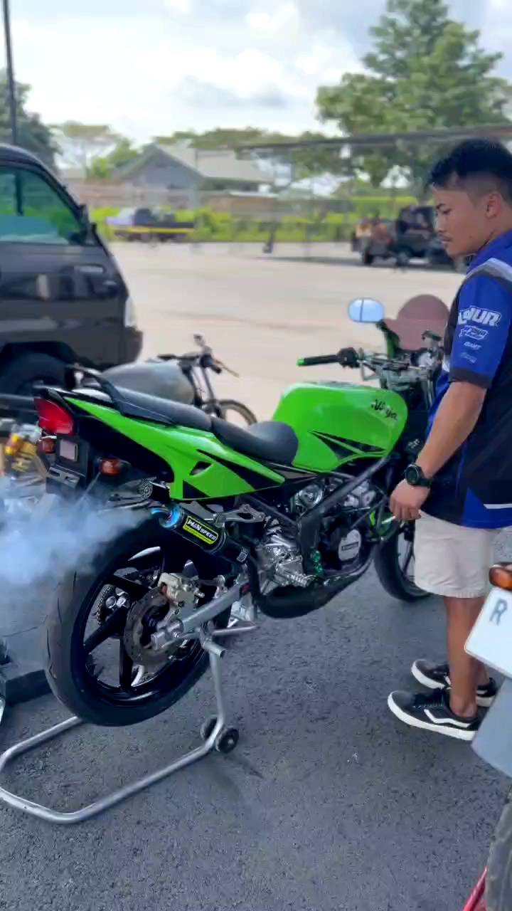 KNALPOT STAINLESS NINJA RRSSRKISM TYPE STEP STANDAR ORIGINAL WINSPEED UKURAN CHAMBER/PERUT 39404142 STINGER 26 DAN 28