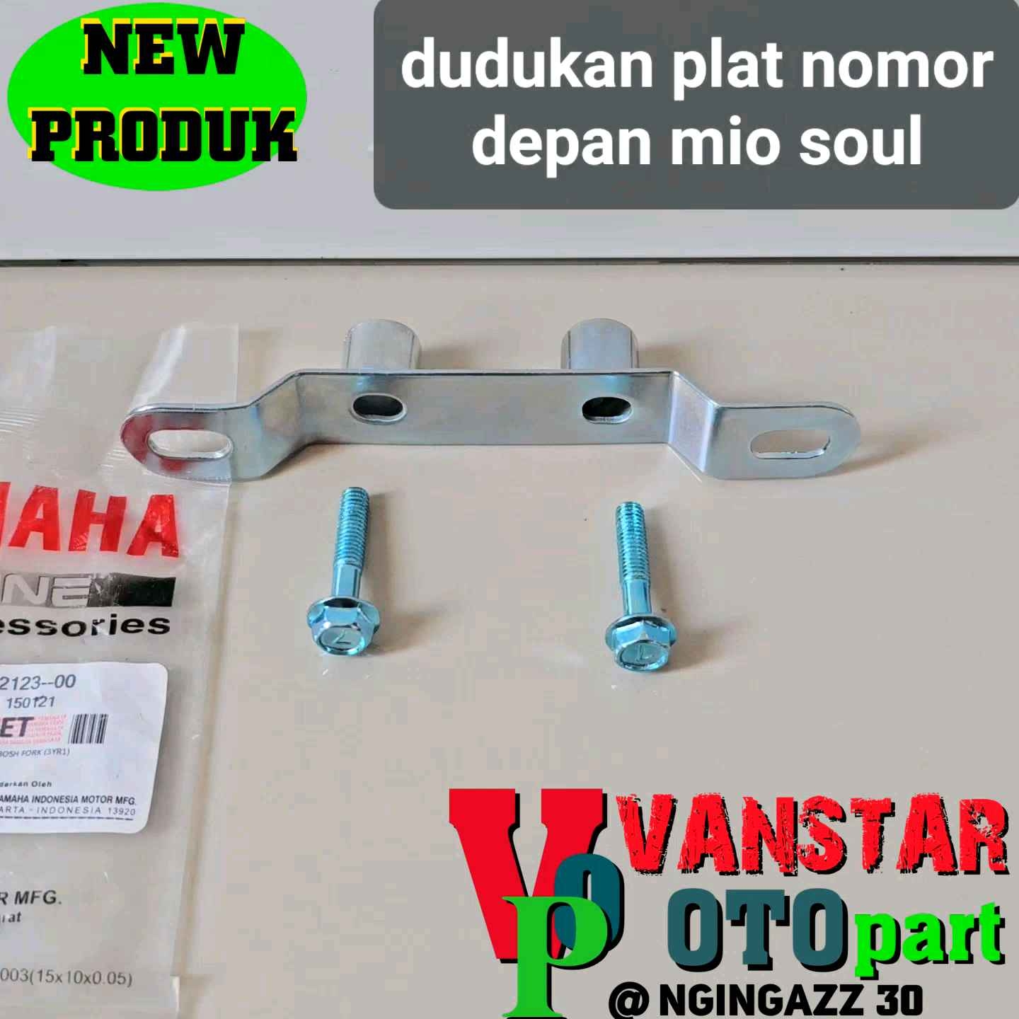 Dudukan Plat Nomor Depan MIO SOUL & Set Baut Panjang