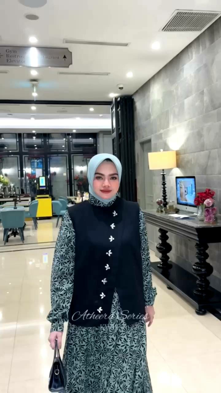 Gamis Motif Simple Edisi Atheera Dress Kwee Series