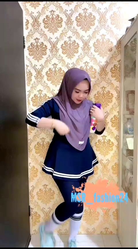 Stelan Baju Olahraga Wanita Terbaru & Leging Rok Skirt Perempuan Sport Badminton Senam Zumba