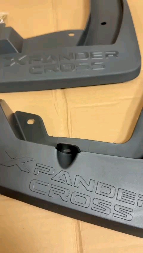 Mud Guard Xpander Cross 2022 2023 2024 2025 2026 2027 Hitam Emboss